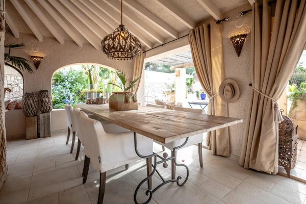 Casa independiente en calle Pintor Leonardo da Vinci