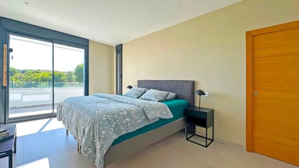 Casa independiente en calle Melocotonero