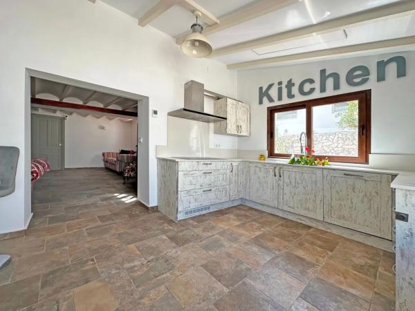 Casa independiente en camino de la Sabatera