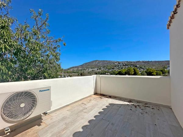 Casa independiente en camino de la Sabatera