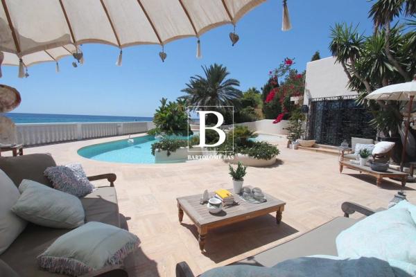 Casa independiente en calle Aitana