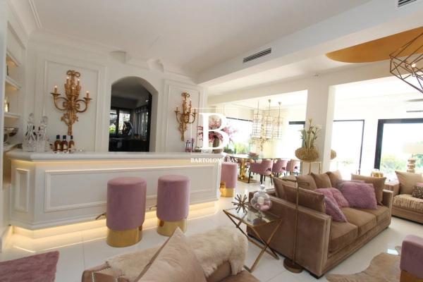 Casa independiente en calle Aitana