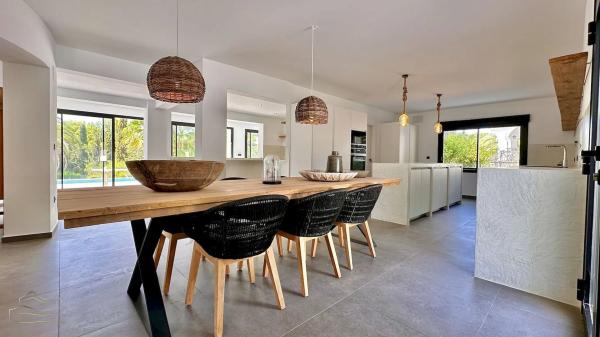 Casa independiente en calle Puerto de Espasante