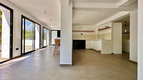 Casa independiente en calle Puerto de Espasante