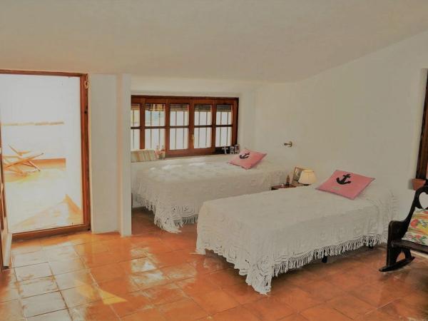 Casa independiente en calle Puerto Espíndola