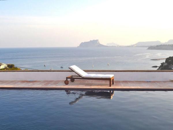 Casa independiente en calle Puerto Espíndola