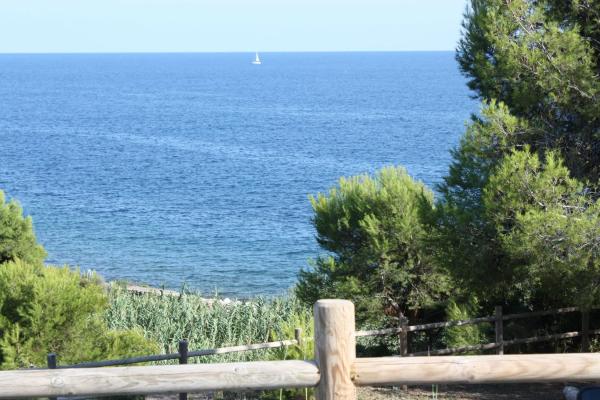 Casa independiente en calle Puerto Espíndola