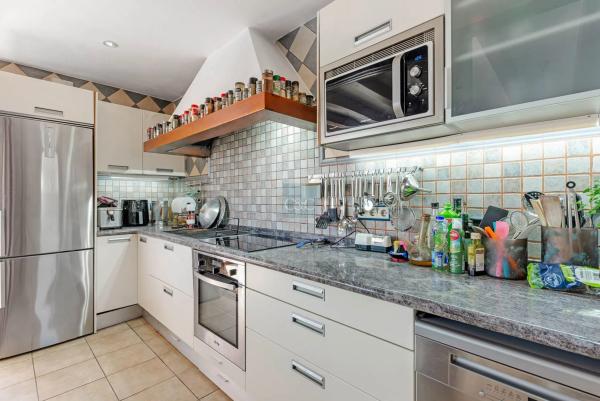 Casa independiente en calle Elche