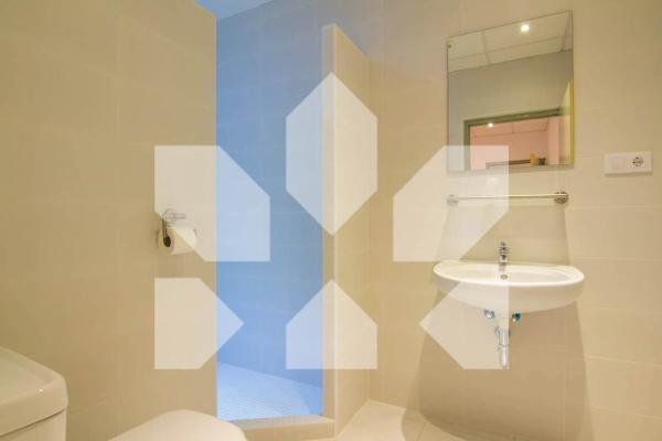 Casa independiente en calle Medina