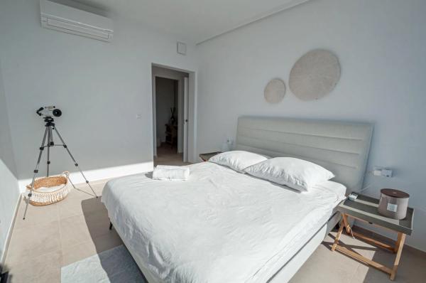 Casa independiente en camino Benirrama