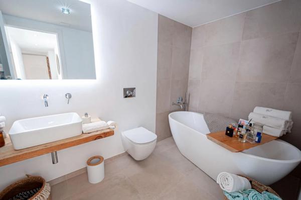 Casa independiente en camino Benirrama