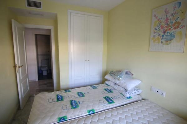 Piso en avenida De La Paz 14 3, 11