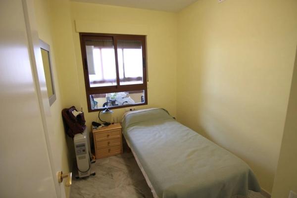 Piso en avenida De La Paz 14 3, 11