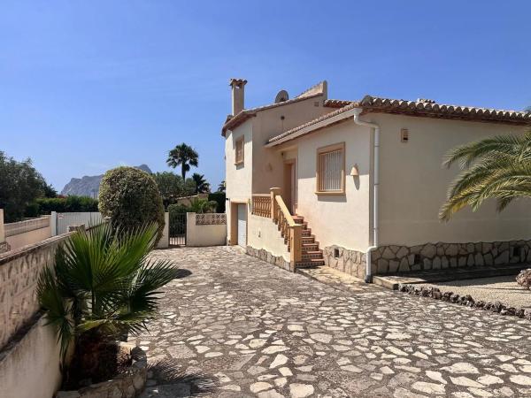 Casa independiente en alto Ur Carrio