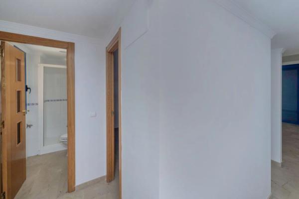 Piso en avenida Rosa de los Vientos