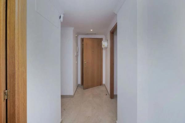 Piso en avenida Rosa de los Vientos