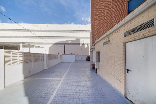 Piso en avenida Rosa de los Vientos