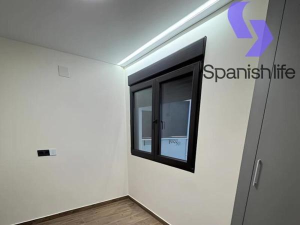 Piso en calle Corbeta