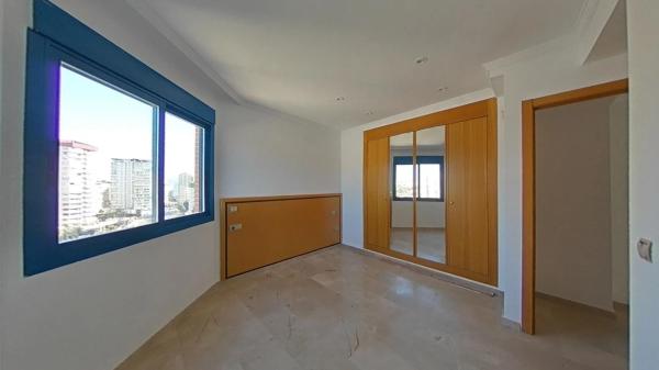 Piso en avenida Rosa de los Vientos