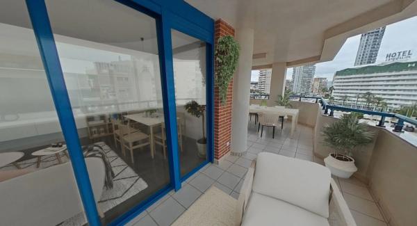 Piso en avenida Rosa de los Vientos