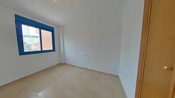 Piso en avenida Rosa de los Vientos