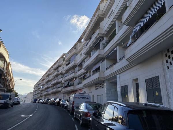 Piso en avenida Masnou, 22