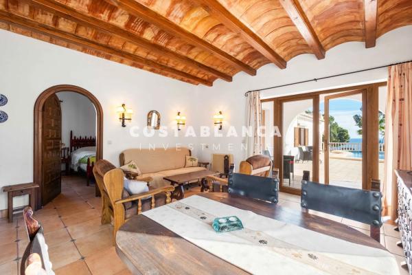 Chalet en Urbanización Canuta