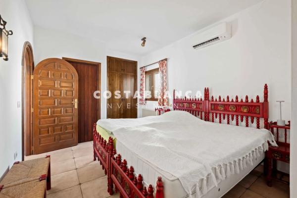 Chalet en Urbanización Canuta