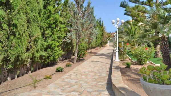 Casa independiente en Partida Maryvilla