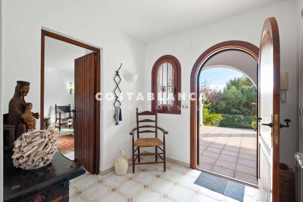 Chalet en Urbanización Canuta