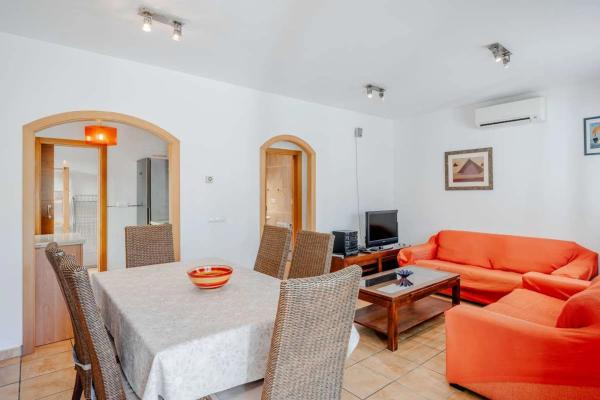 Chalet adosado en Urb Canuta, Resid. Canuta Mar (Puerto Blanco), Nº 1, 1