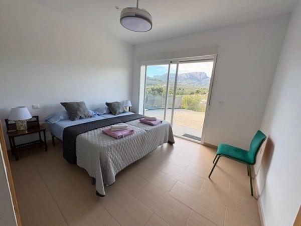 Chalet pareado en Partida Empedrola Sup