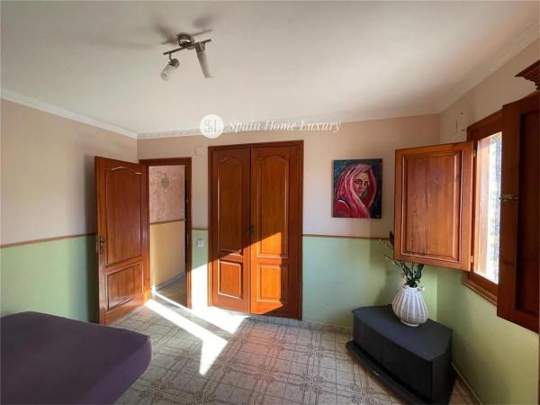 Chalet adosado en calle de L'alcalde Vicente Pastor Tomas