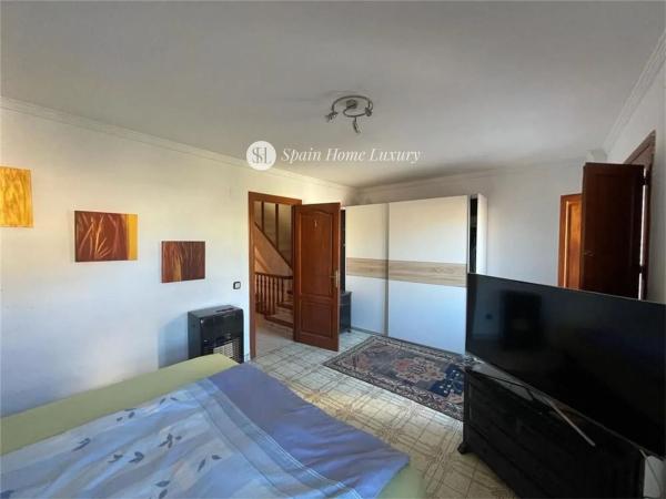 Chalet adosado en calle de L'alcalde Vicente Pastor Tomas