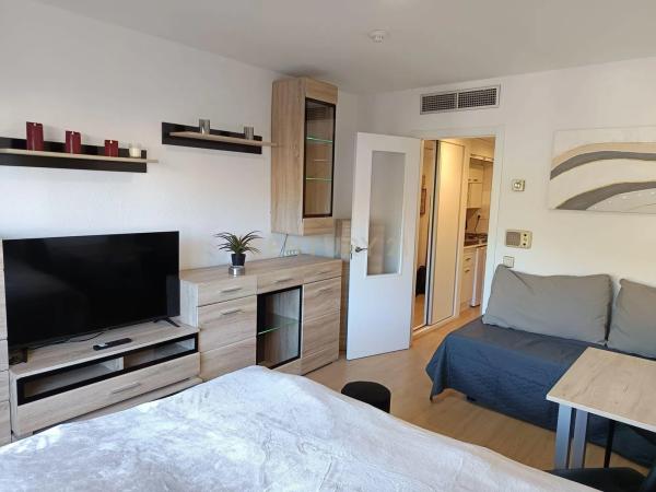 Estudio en calle Xaloc, 7