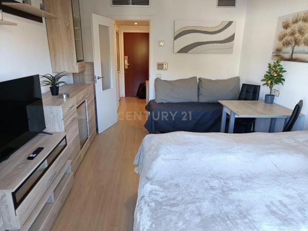 Estudio en calle Xaloc, 7