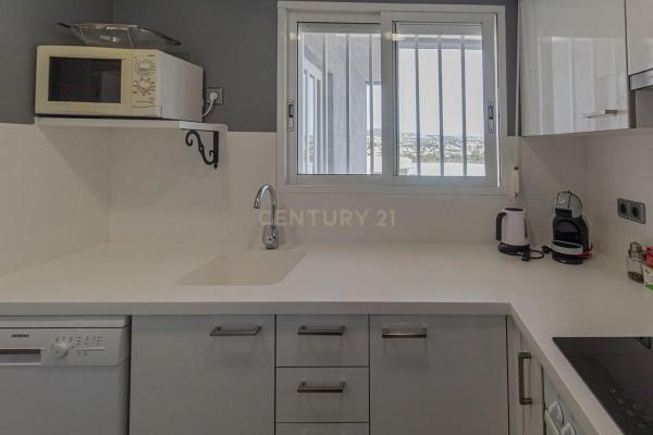 Ático en avenida Europa, 32