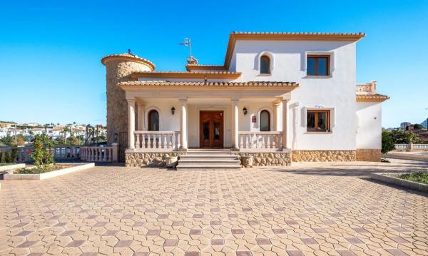 Chalet en avenida Casanova