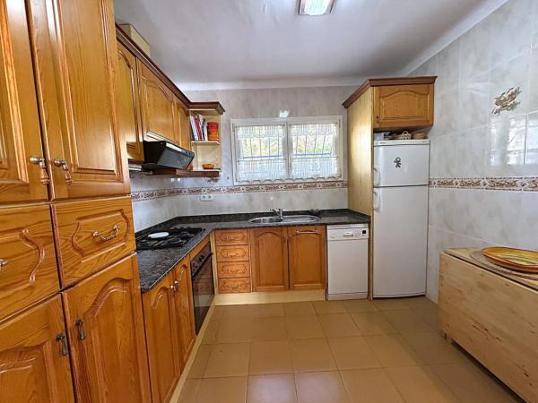 Casa independiente en Urbanización Canuta de Ifach