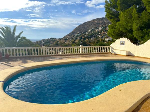 Casa independiente en Urbanización Canuta de Ifach