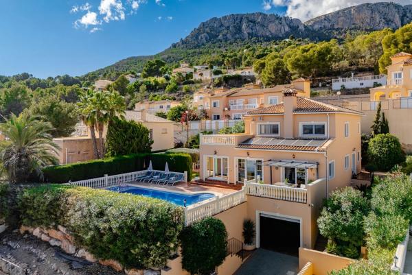 Chalet en Partida Corralet