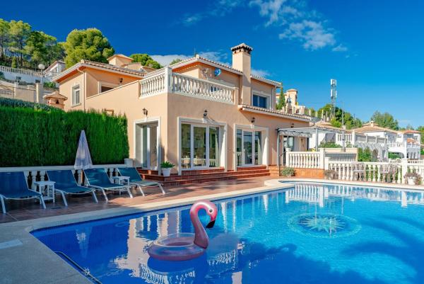 Chalet en Partida Corralet