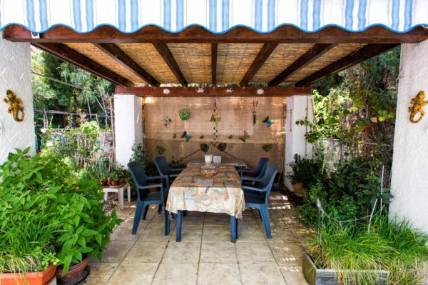 Casa independiente en Urbanización Cometa III