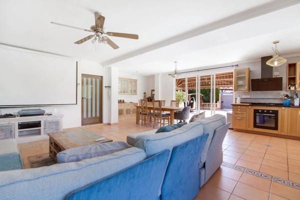 Casa independiente en Urbanización Ortenbach s/n