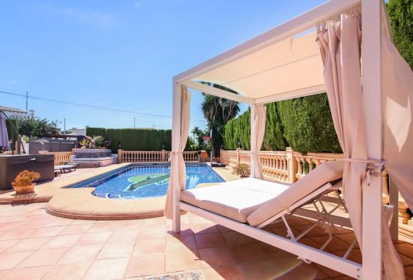 Casa independiente en Urbanización Ortenbach s/n