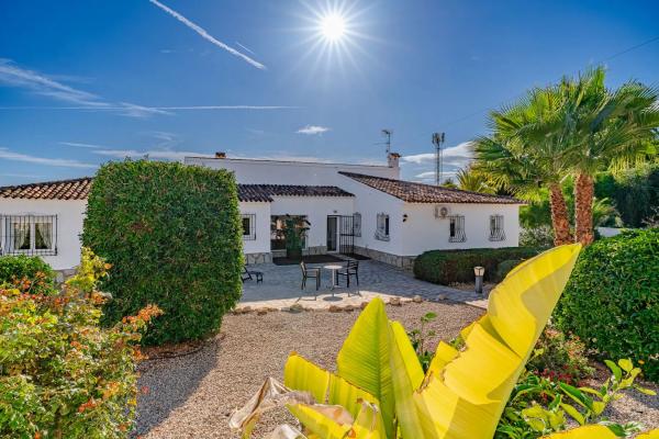 Casa independiente en Urbanización Cometa III, 21