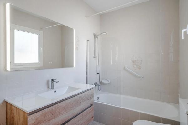 Casa independiente en Urbanización Cometa III, 21