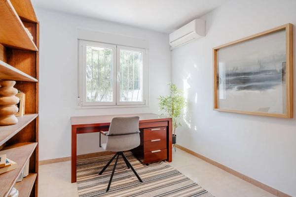 Casa independiente en Urbanización Cometa III, 21