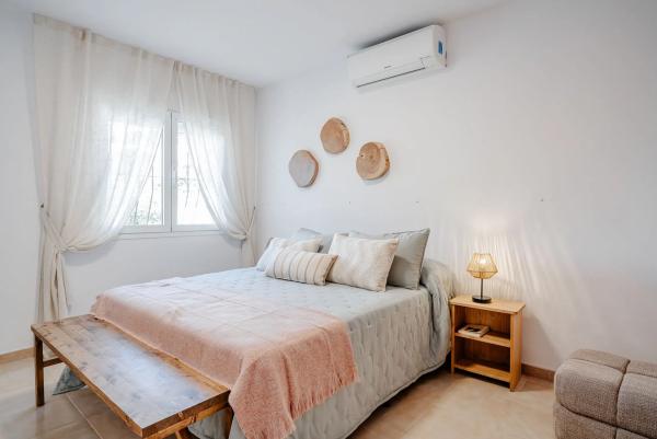 Casa independiente en Urbanización Cometa III, 21