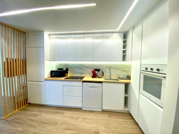 Piso en avenida Rosa de los Vientos, 4